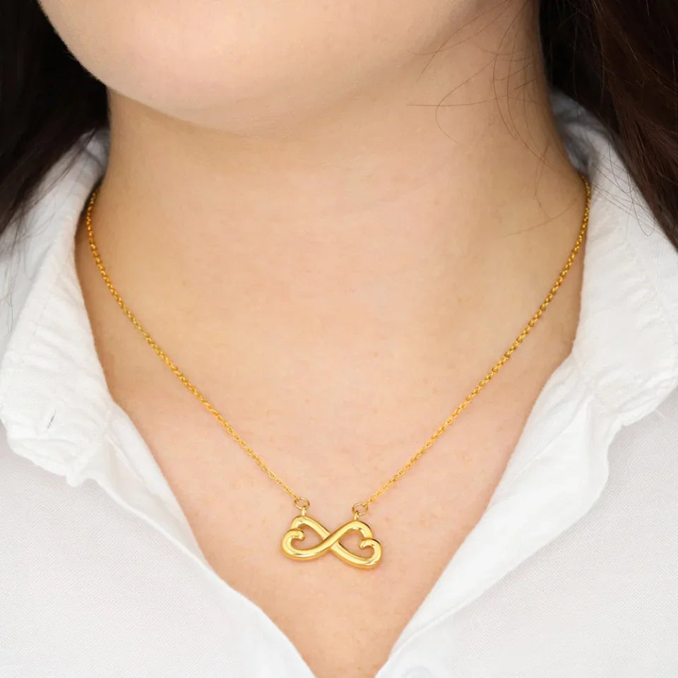 Endless Love Necklace-Infinity Heart gold on model